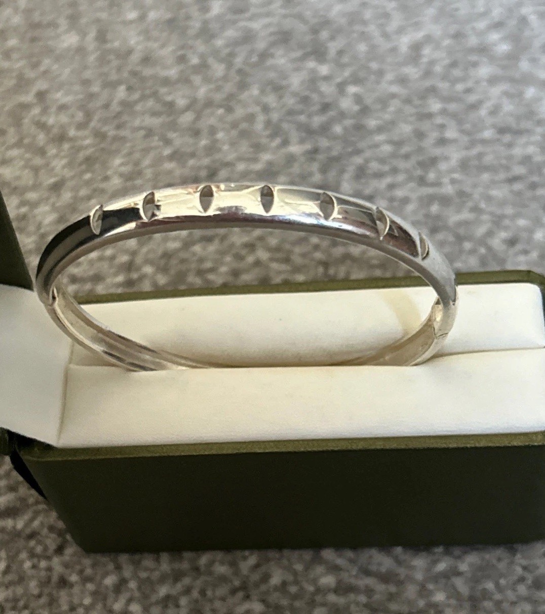 925 Silver cutout Design opening Bangle / Fully H… - image 5