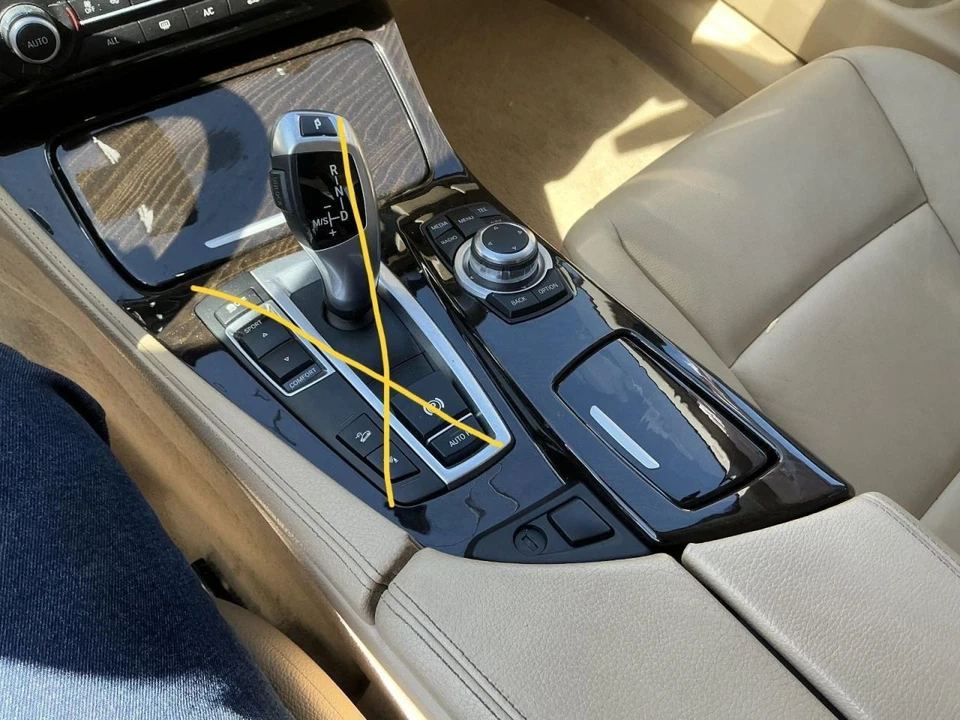 Console Front Floor Automatic Climate Control Fits 12-16 BMW 528i 830402 Foto 2 de 4