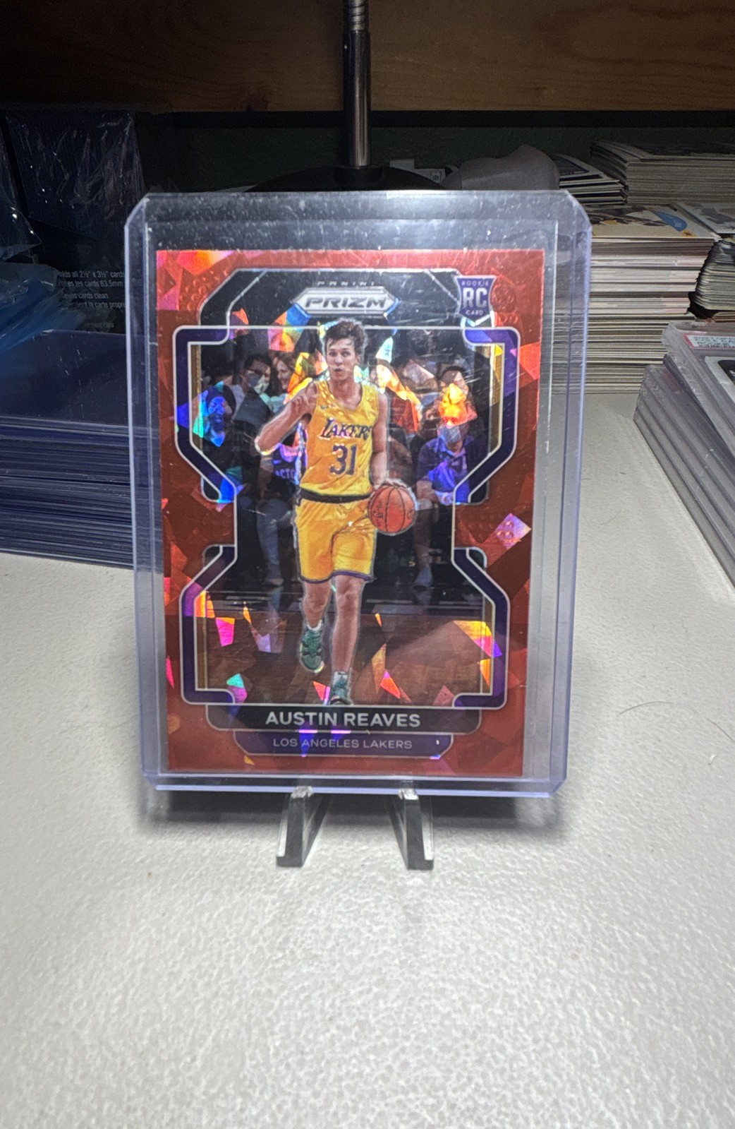 2021-22 Panini Prizm - Austin Reaves #165 Red Ice Prizm (RC)