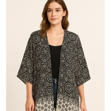 Speed Limit Lightweight Flowy Kimono O/S