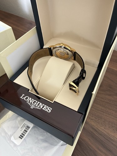 Longines Présence White Men's Watch - L4.805.2.11.2 - Picture 5 of 7