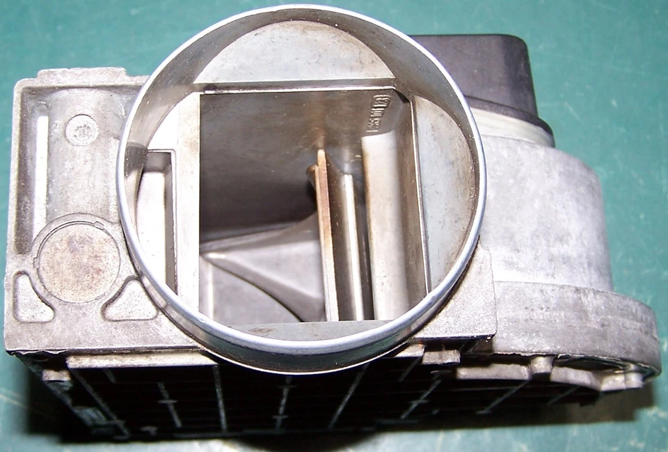 Fiat Spider 2000 131 Lancia Air Flow Meter BOSCH U8 Bayless Never Installed 0280 — 第 3/3 张图片