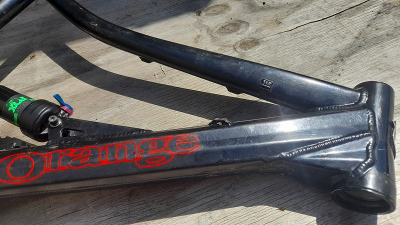 orange 5 frame 26 large taper headtube 135x12 axle.