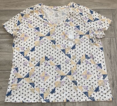 Sonoma The Everyday Tee Plus Size V Neck Short Sleeve Top Ivory Floral Geometric