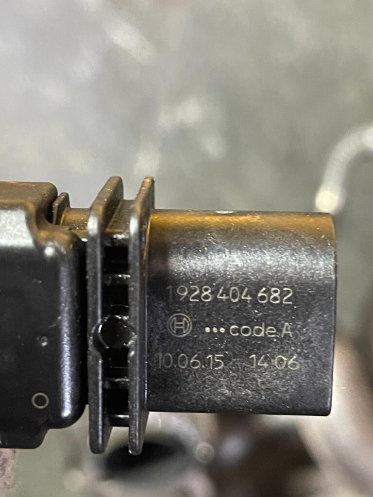 BMW 320i 3 SERIES E81 E87 E90 E91 E92 EXHAUST MANIFOLD CATALYTIC