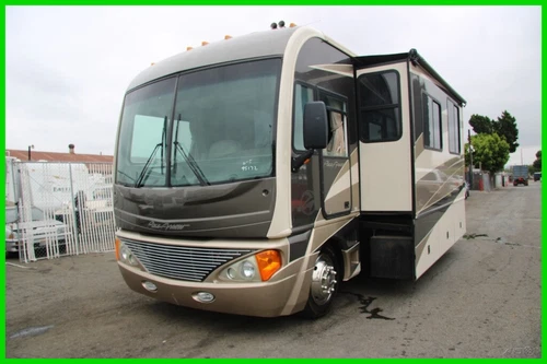 (OMR) 2005 Fleetwood Pace Arrow RV 36ft Automatic NO RESERVE