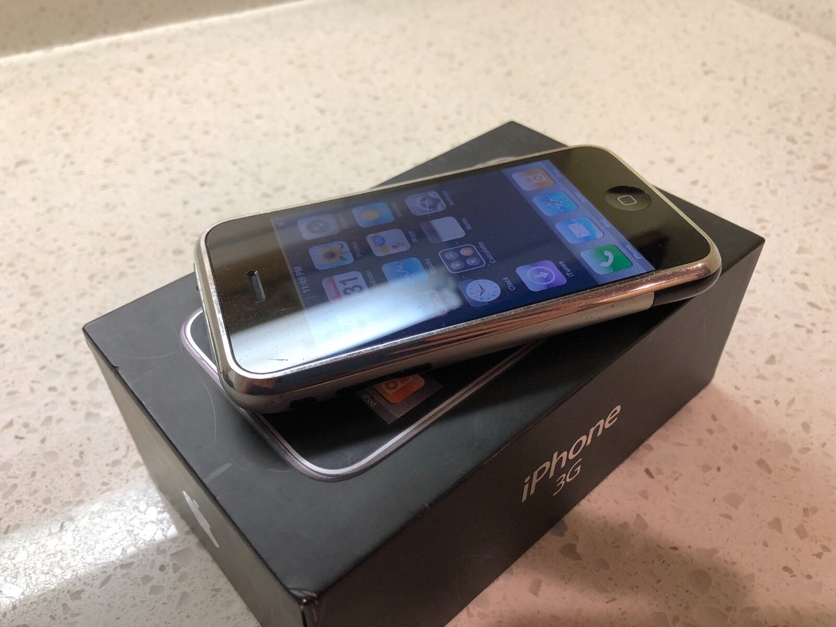 【レア】初代iPhone レア】Apple 初代iPhone 8GB【付属品・動作確認済】コレクター