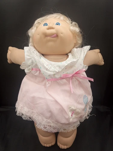 1986 Cabbage Patch Kids Doll Blonde