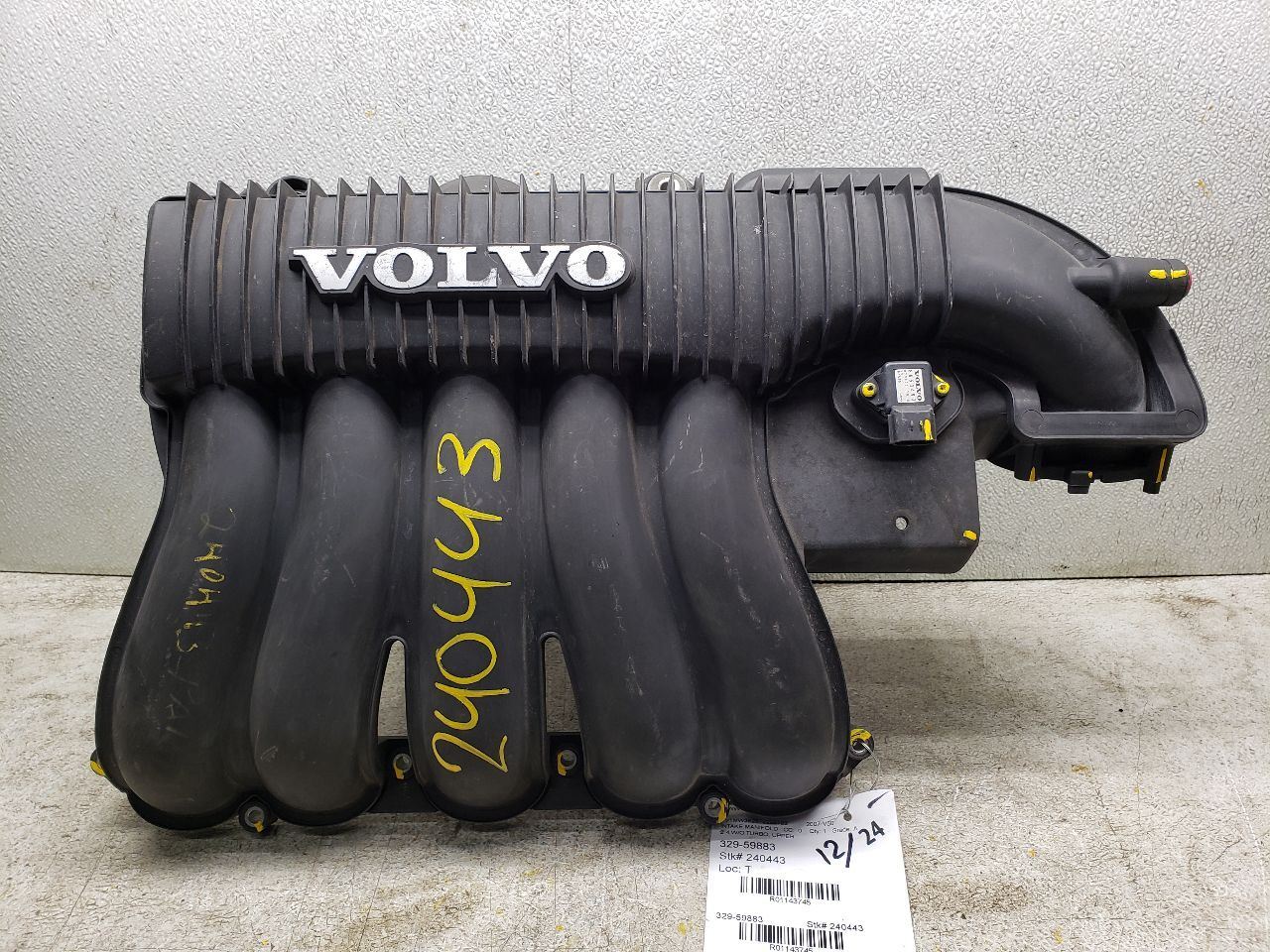 Volvo 40 Series 04-10 5-Cylinder Non-Turbo Intake Manifold 1143745
