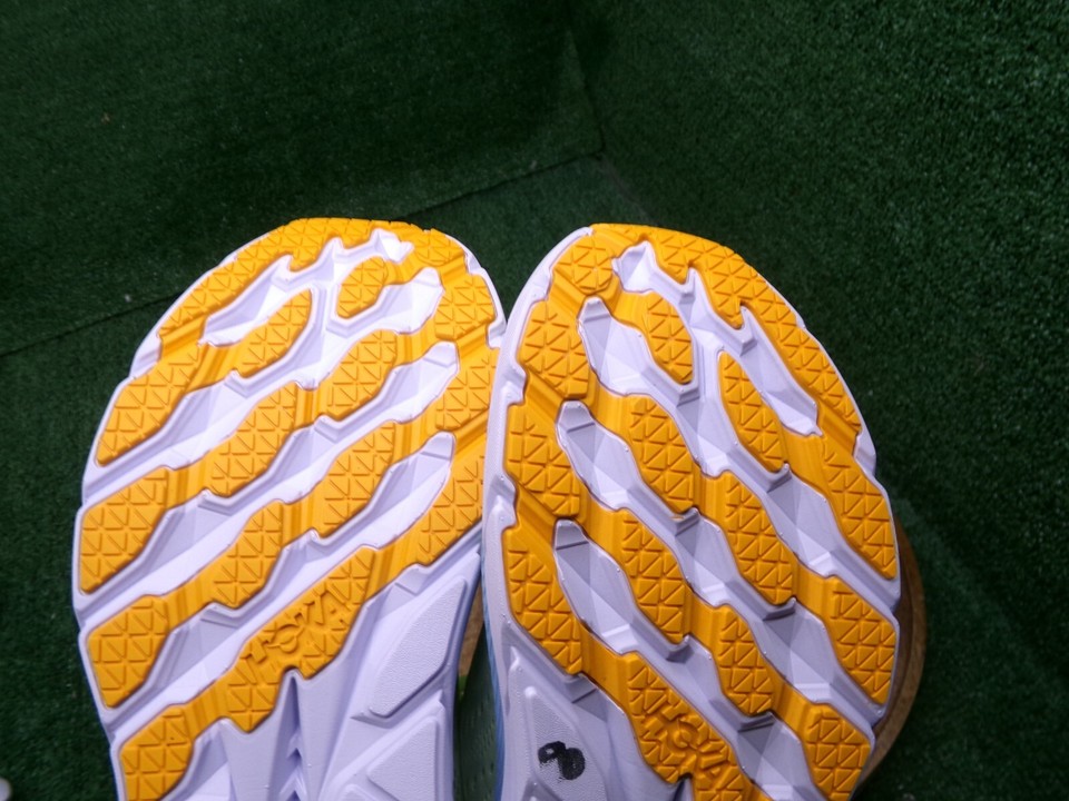 Hoka One One Men Clifton 8 'Butterfly Summer Song' Shoes Size 12 D