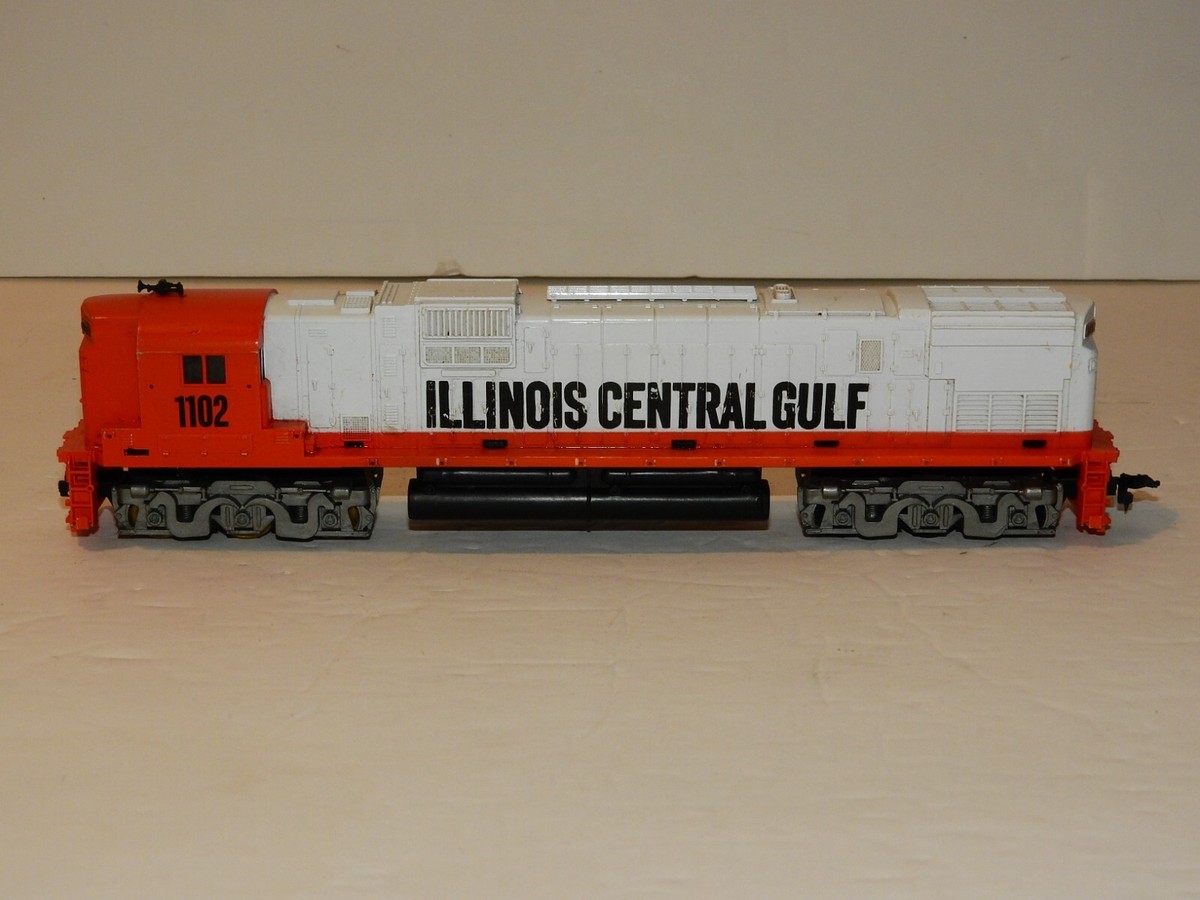 TYCO HO scale ILLINOIS CENTRAL GULF #1102 DIESEL LOCOMOTIVE | eBay