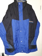 VINTAGE ROYAL CARIBBEAN YACHT CLUB JACKET US SIZE M