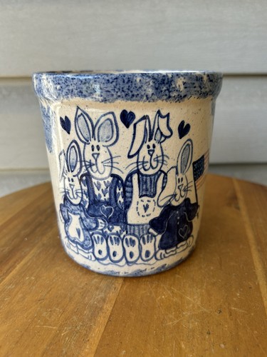 Vintage Bunny Family Blue Sponge Art Pottery Jar Crock 5" Farmhouse