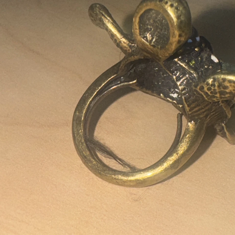 Anillo de latón tortuga vintage cabujones muticolores talla 9 piedra principal verde años 80 Foto 2 de 4