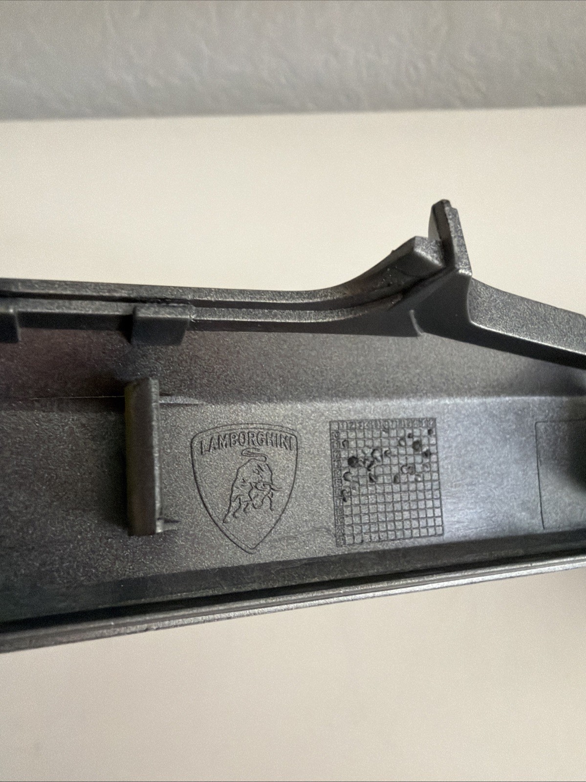 Lamborghini Aventador Right Exterior door handle P/N 470867172A