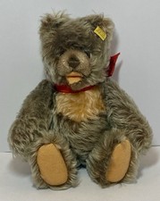 Vintage Steiff Zotty Mohair Button With Ear Tag 0300/22 9 Great Condition