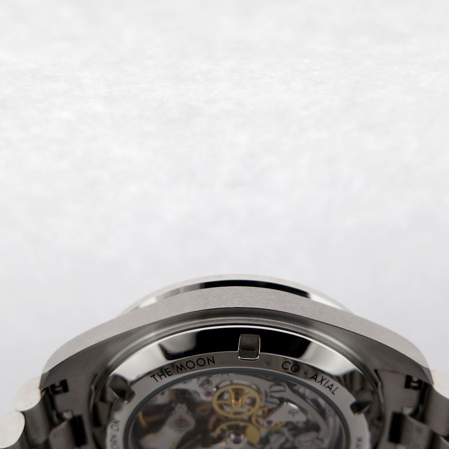 Omega Speedmaster Professional Moonwatch “Sapphire Sandwich” with White Dial image 6