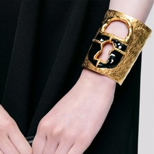 Schiaparelli Inspired Keyhole Enanel Gold Cuf...