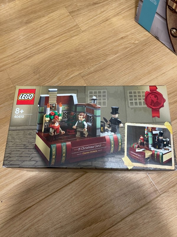 LEGO Charles Dickens Tribute (40410) New & Sealed