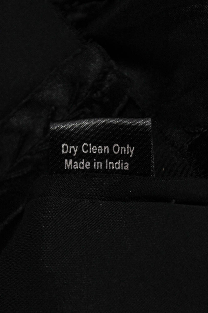Kay Celine Women Basic Sleeveless V-Neck Tank Black Size S View 5
