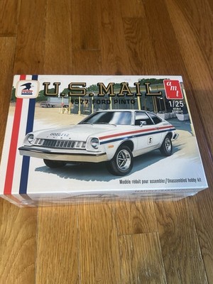 AMT  1977 FORD PINTO U.S. MAIL PONY POWER 1/25 SCALE MODEL KIT AMT1350M/12