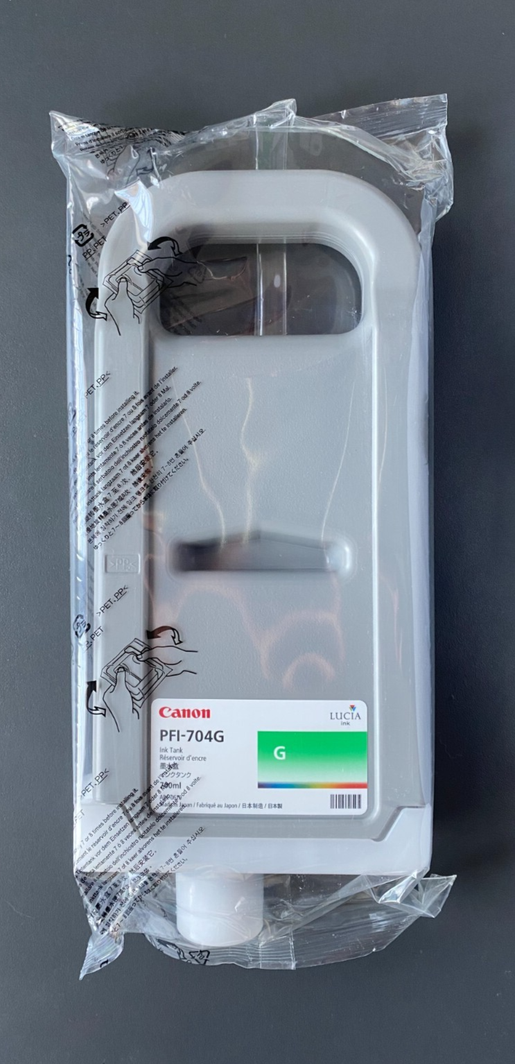 Genuine CANON PFI-704 Ink - GREEN / FOR IPF8300 (INC VAT)