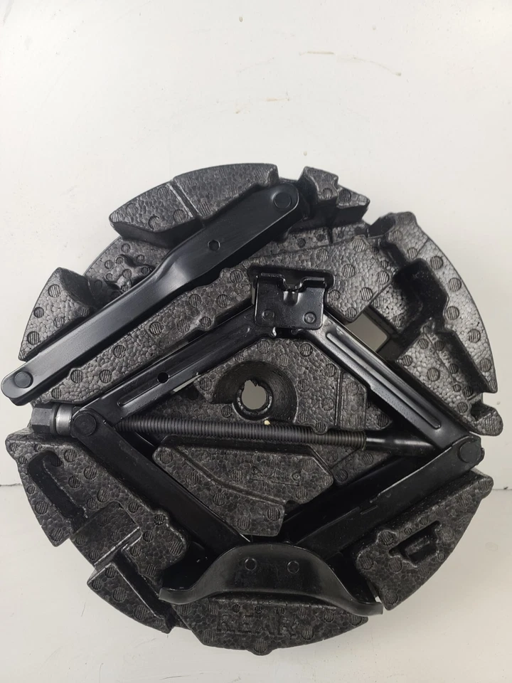 Chevrolet Impala 2013-2019 kit de gato con espuma, original OEM Foto 2 de 4