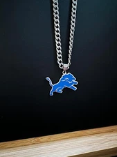 Detroit Lions Necklace - Blue Pendant - NFL Football - 20-22” Chain - 5mm Cuban