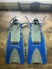 US Divers Flippers Size S/M 5-9.5 Unisex Blue Gray
