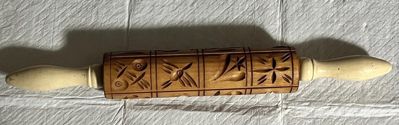 Vintage Carved Wooden Dough Rolling Pin for Springerle cookies 