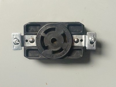 Hart-Lock AHL2130R, Nema L21-30, 30A 120/208V, 3 Phase Receptacle
