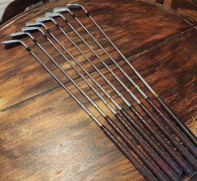 Wilson Staff Dynapower Fluid Feel Blades PW, 2-4, 6-9 iron RH stiff steel shaft