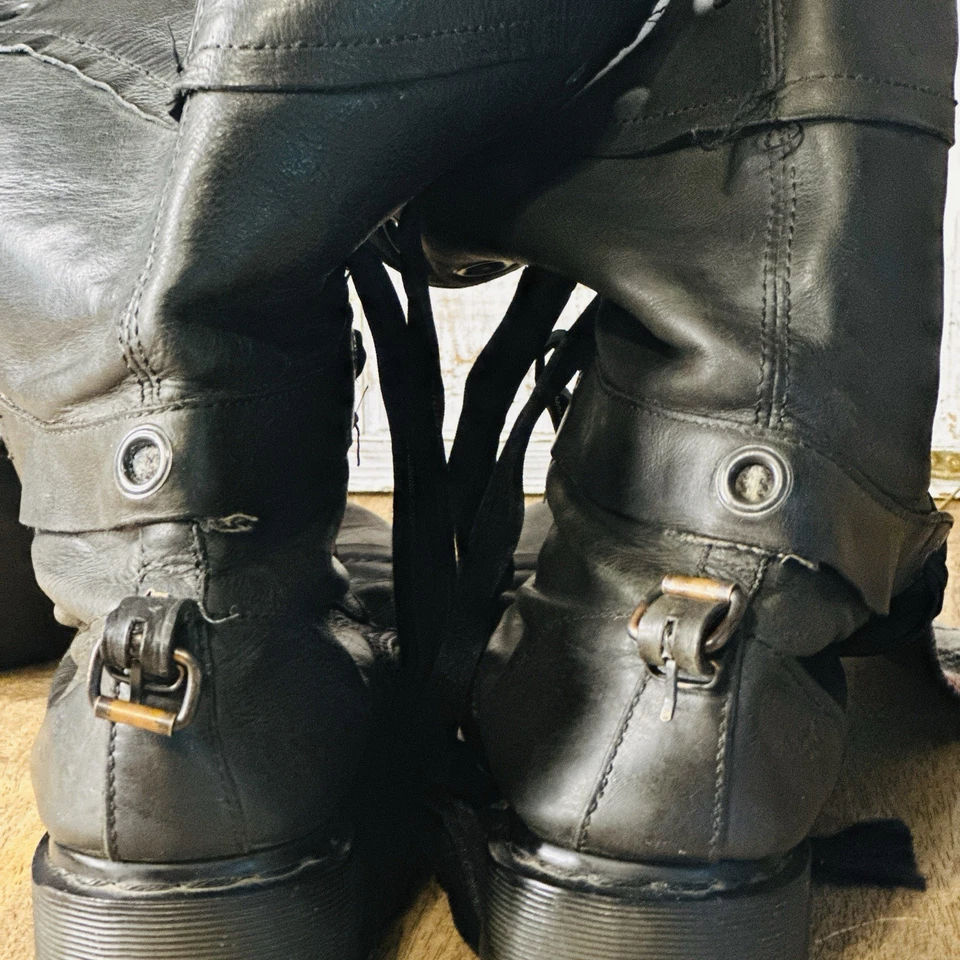 Botas de cuero negras a cuadros plegables Doc Marten Triumph 1914 talla 8 DESCONTINUADAS Foto 4 de 4