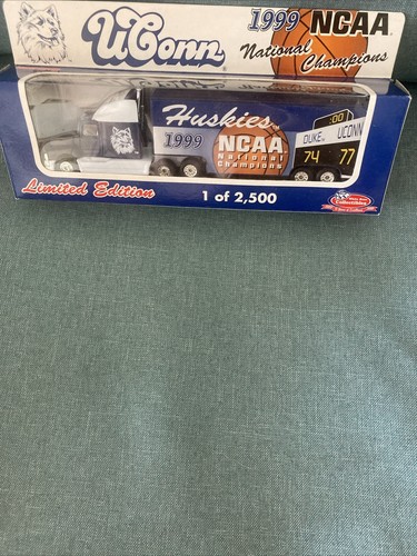 1999 UCONN HUSKIES NATIONAL CHAMPIONS TRAILER/ WHITE ROSE COLLECTIBLES. - Picture 4 of 5