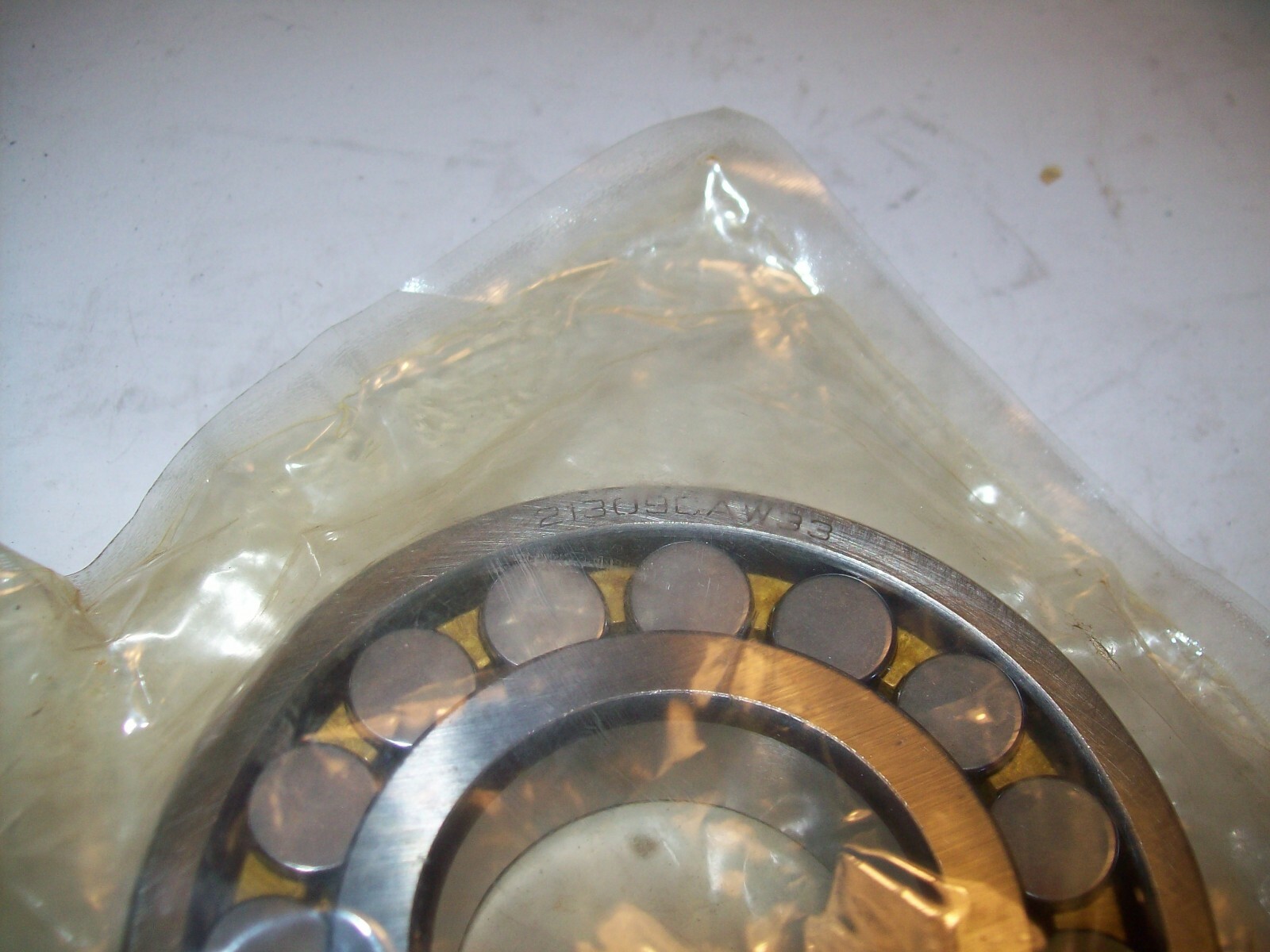 NIB HBI 21309CAW33 SPHERICAL ROLLER BEARING 45 X 100 X 25MM P5597 