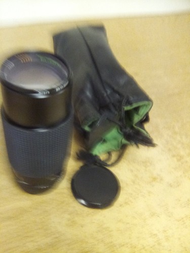 Sears Auto Zoom Multicoated 1:4.0 f=80-200mm 905221 Lens W/ Bag