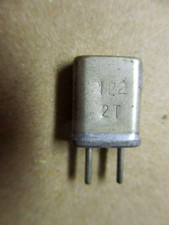 M-Tron 122 2T Radio Crystal 1/32" Diameter X 3/16" Spaced Pins Vintage