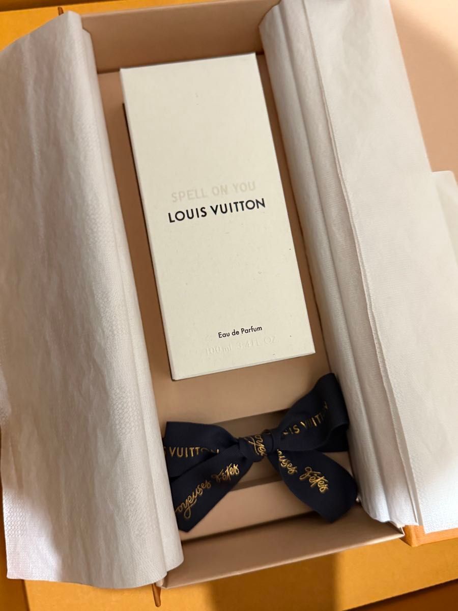 Louis Vuitton Spell On You Eau De Parfum Spray 3.4oz/100ml Louis Vuitton Spell On You Eau De Parfum Spray 3.4oz/100ml