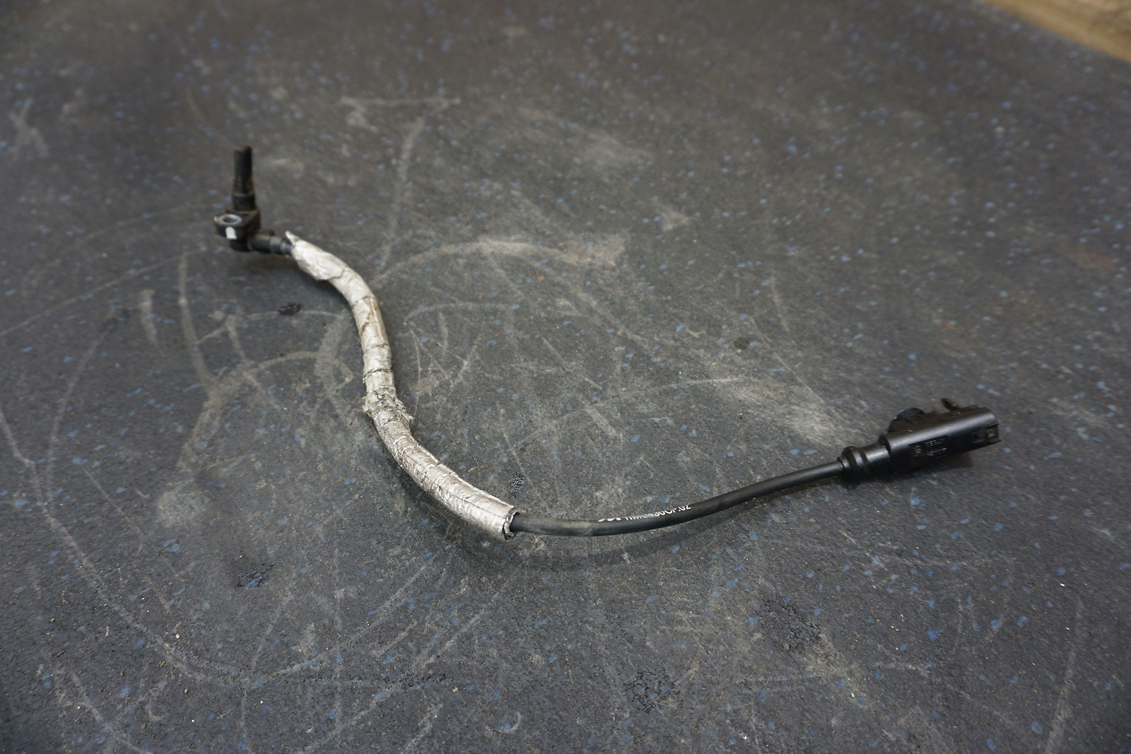Front Wheel Speed Sensor OEM 11M0430CP McLaren 650s Spider 2016