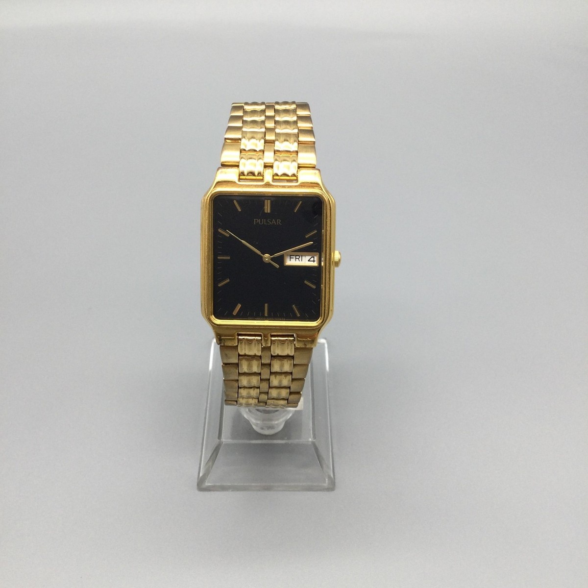 Pulsar Mens Watch 29mm Black Dial Gold Tone Day Date V733-5000 New