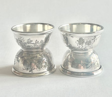 Ancienne paire de coquetier diabolo en argent massif minerve période art nouveau