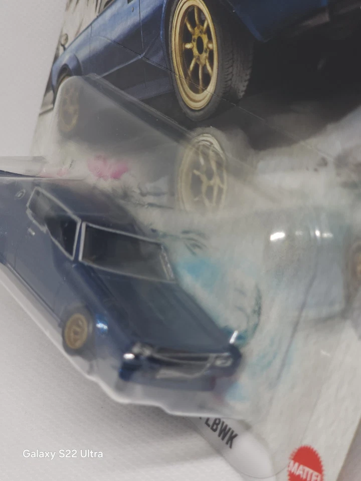 Nissan Skyline 2000GT-R LBWK serie 5 Hot Wheels Premium Japan Historics  Foto 2 de 4