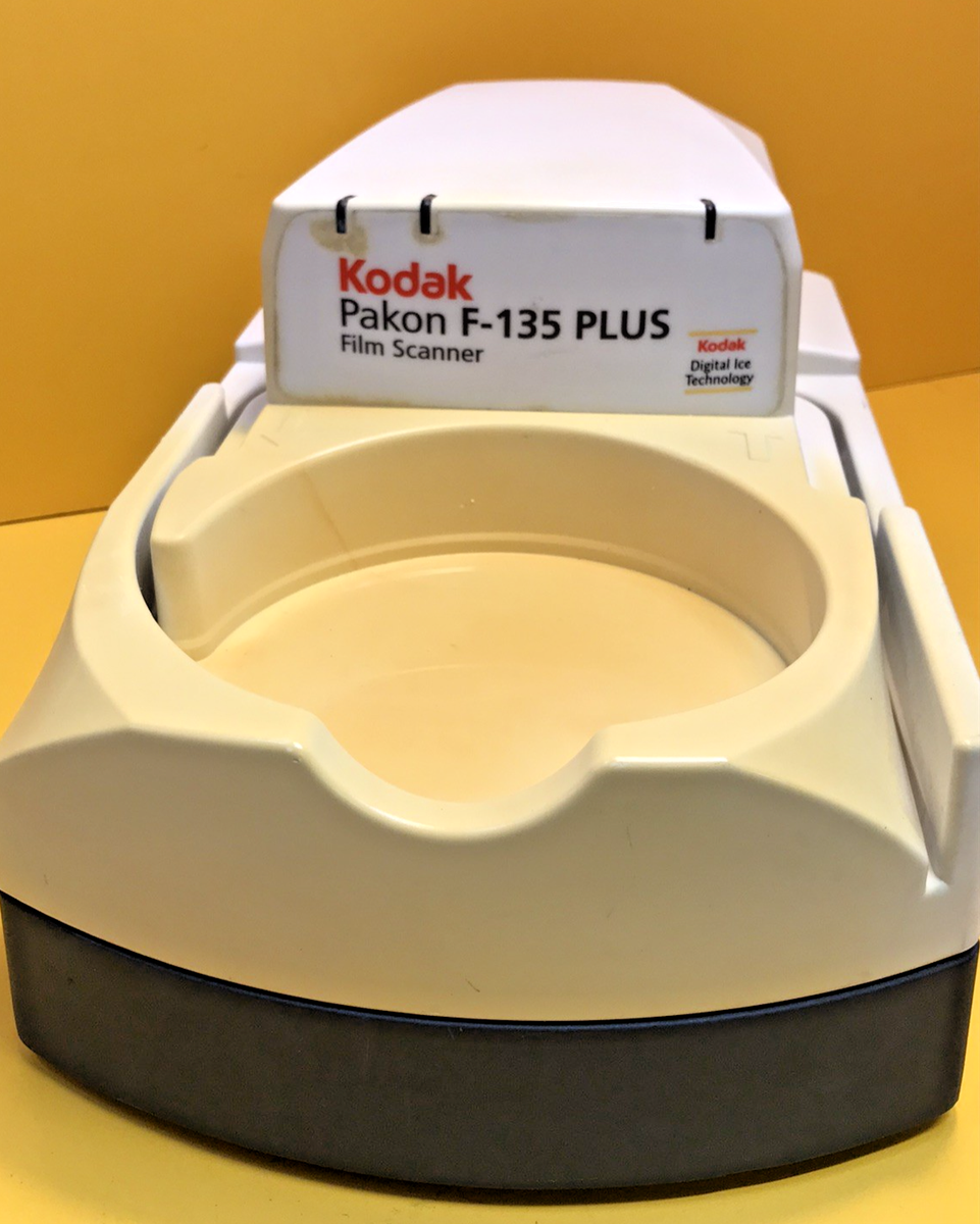 コダック　F135 フィルムスキャナー Kodak Pakon F135 PLUS Film Scanner For 35mm Film Tested Working 30