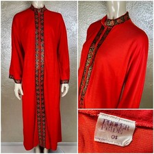 Vintage 1970's Ladies PROPER PRIDE Red Nightgown Zip Dress Loungewear MOD Boho