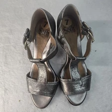 SOFFT Bronze Pewter Silver metallic leather t-strap heels 7 peep toe excellent