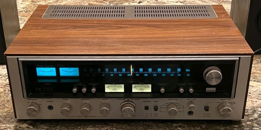 Sansui 7070 vintage audio equipment - eBay listing photo 1