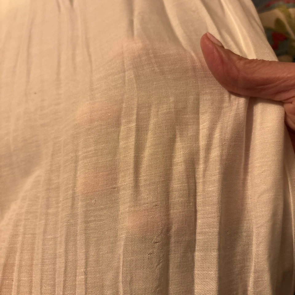 Saia de cama king size feita sob medida - Imagem 3 de 4