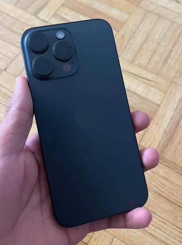teléfono iphone 15 pro max Con TikTok Instalado - Picture 2 of 2