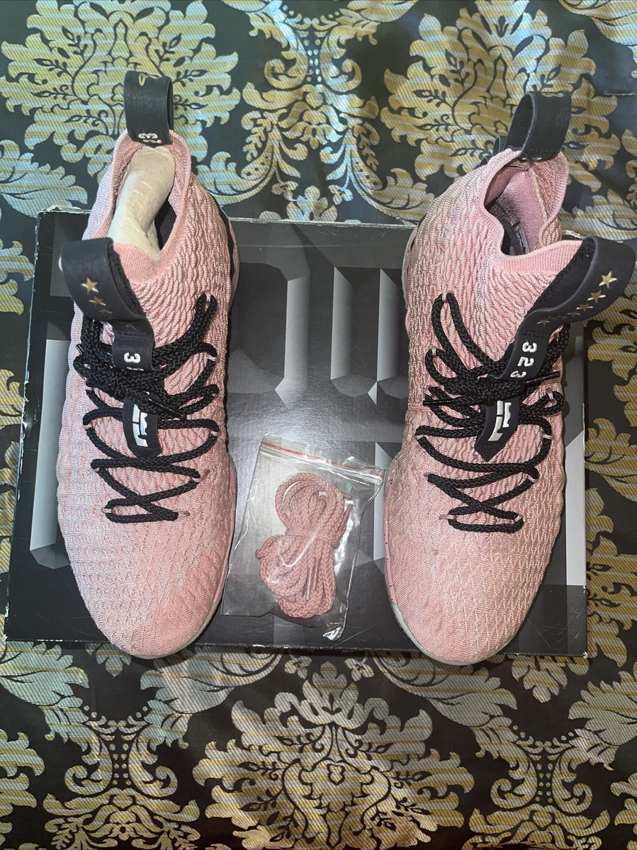 希少】ナイキ LeBron 15 Hollywood 2018/ラストピンク