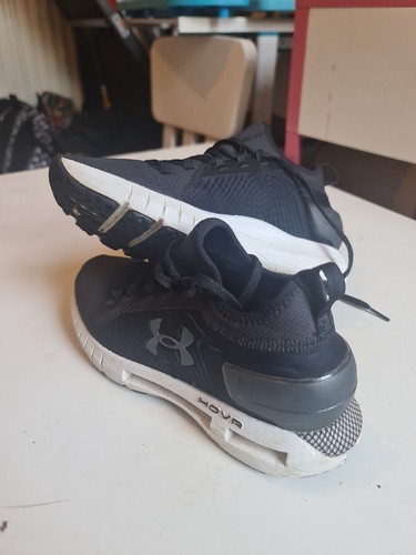 Here Is This Under Armour For You Black Used But Still In Good Condition. - Picture 22 of 24